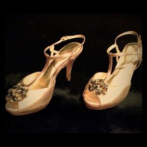 Antonio Melani gold metallic heel